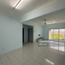 3 Bedroom 2 bathroom, 1 carpark 