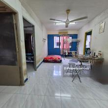 Taman Merdeka Flat @ Batu Berendam, Melaka.
