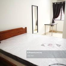 Terrace house Room for Rent