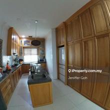 Well maintained renovated Semi-D near Pantai Bersih Butterworth