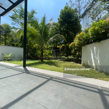 Park Manor endlot for sale