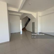 Bumi lot with 10feet extra land, beside the lakeside