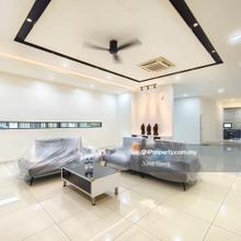 Polo Park - 3 Storey Semi-D House For Sale