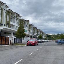 Renovated 2.5 Terrace Taman Sentosa Impian Sg Merab Putrajaya