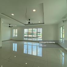 3.5 Storey Semi D 40x80 End Lot @ Bdr Sg Long