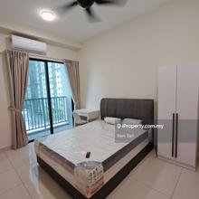 Female Room For Rent Included All Utilities