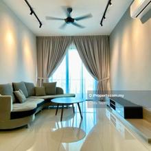 Mid floor, fully furnished & with nice greenery view!