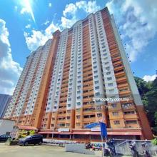 2 units of Flora Damansara Apartment - Damansara Perdana, Selangor