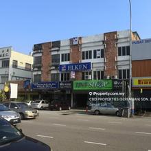 Shop-office for Sale