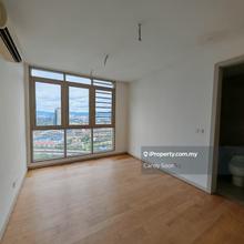 Myhabitat Serviced Residence in KLCC high floor nice view