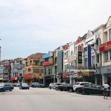 Office @ Taipan Business Centre for Rent