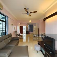 Beach Front Villa Ria Condo Near Dalat Tanjung Bungah For Rent