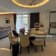 Luxurious End lot Seri Puteri Hills Town Villa for Sales