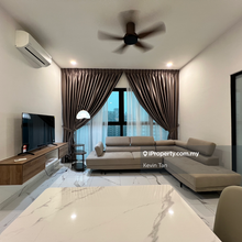 Cozy 2 Bedroom residence in Prime Bangsar Location