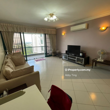 Sales 4 bedroom 3 bathroom @ Strait View