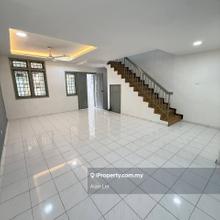 Bukit Tiram 2-Storey Intermediate Unit For Sale
