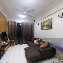 Near Queensbay Mall, USM & FTZ, easy access to Penang Bridge