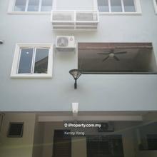 Livilla townhouse in kelana jaya