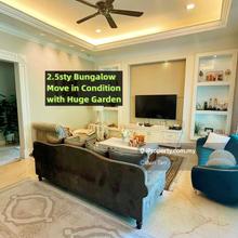 Full furnished, 2sty bungalow, with big garden, move in condition