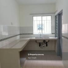 Carmila Apartment 3bed 2bath Corner Unit