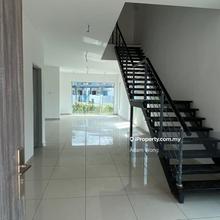 Corner Lot Big Land 2.5 Sty Terrace Gated Guarded Bandar Seri Astana