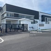 Puncak Alam Brand New Semi-D Factory Warehouse main road
