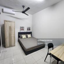 Cheap! Middle Room for rent at Platinium OUG, Bukit Jalil
