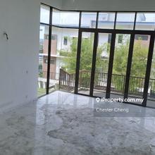 3 Storey Semi-D at Kingsley Hills