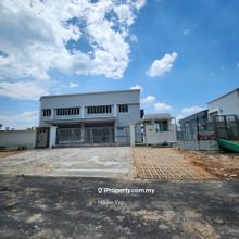 Corner Detached Factory at Kundang for Sale
