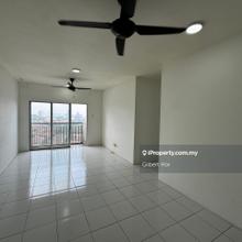 High floor, klcc view, 2 carpark, cheras condo for sale