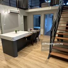 Nicely renovated unit 