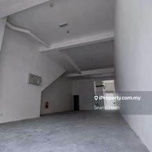 Bandar Tasik Puteri Rawang Ground floor to let (Mature Area & Crowded)