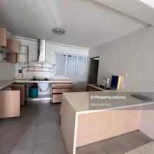 Partial furnished,4r3b,2cp,vacant ready now,low density,actual photo