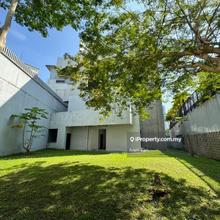 Gated and guarded Link Bungalow Located at Prima Villa, Taman Desa