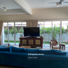 Terrace house for Sale