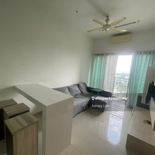 D'pulze Cyberjaya ,super easy access to shopping mall, unblock view 