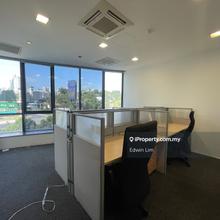 Fitted unit ready to move in near to Bangsar LRT station