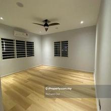 Fully furnished with Wifi Suriamas Room Bandar Sunway 