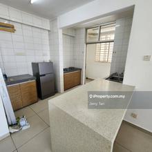 Condominium for Rent with 2 Single Patkings 