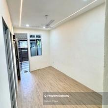 Johor Jaya @ Jalan Bakawali 2x - Low Cost ( Intermediate ) ( Rm 390k )