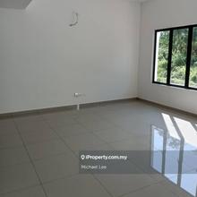 Double Storey House at Seksyen 30 Shah Alam for rent!