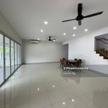 Rare Crista Superlink House For Sale !