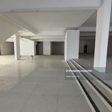 Taman molek johor bahru three adjoin shop office for rent