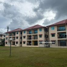 Cheap, Strategic Location Apartment @ Hibiscus Court, Jln Stutong Baru