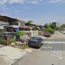 Double Storey Terrace House in ss2 for sale