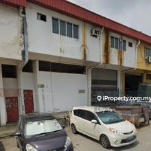 Balakong Taman Industri Selesa Jaya 1.5 Storey Link Factory For Rent