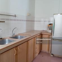 Akasia Apt 818sf 3room Semi Furniture High Floor Puchong Taman Wawasan