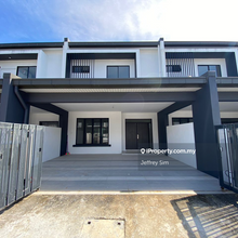 Ava Grove Double storey terrace intermediate house For Sale