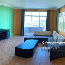 Desummit Condominium For Rent