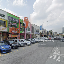 Good Frontage,Kepong Ground Floor Shop Limited Shop For Rent !